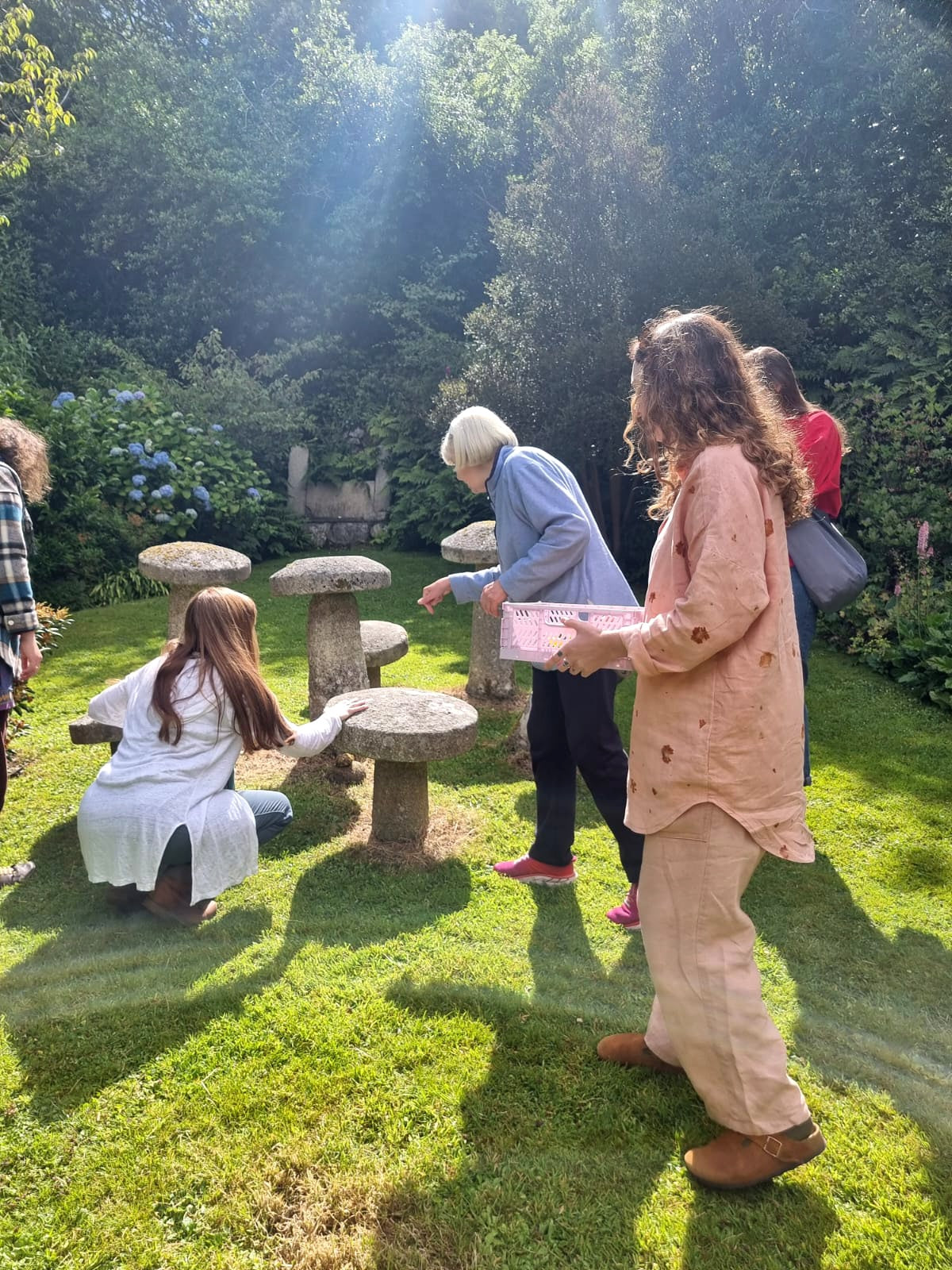 Eco Printing With Flowers in Knockrose Gardens